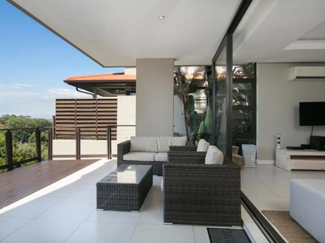 Townhouse for rent in Princess Grant, Kwazulu-natal