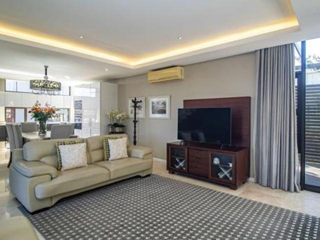 Townhouse for sale in Princess Grant, Kwazulu-natal