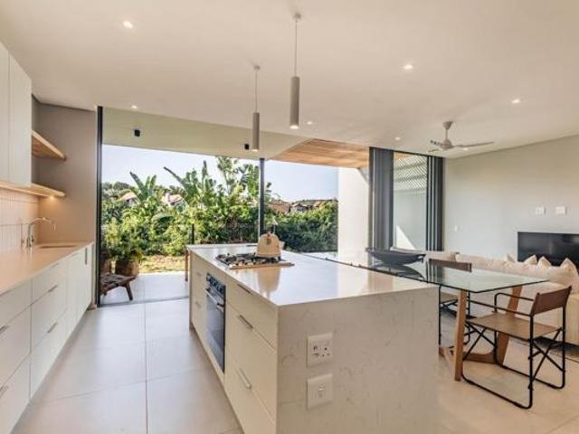 Townhouse for sale in Princess Grant, Kwazulu-natal