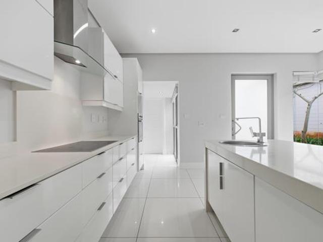 Townhouse for sale in Princess Grant, Kwazulu-natal