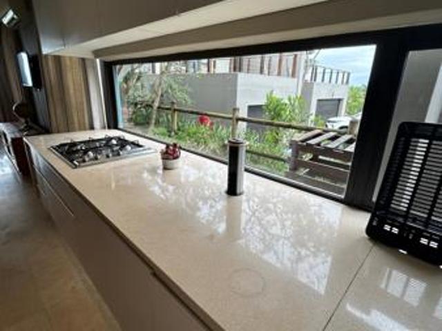 Townhouse for rent in Princess Grant, Kwazulu-natal