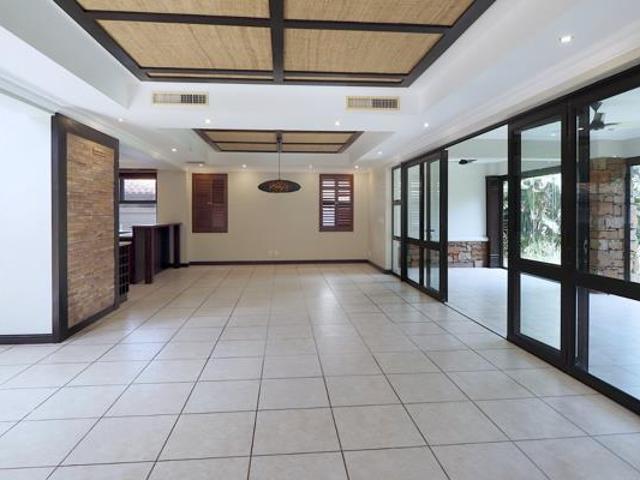 Townhouse for sale in Ballito, KwaDukuza Local Municipality
