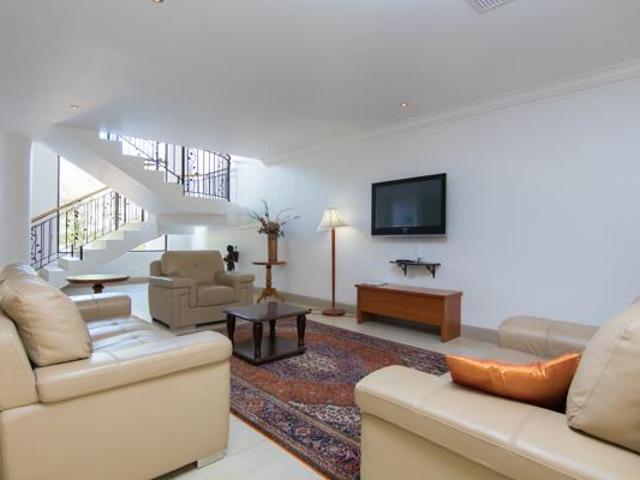 Townhouse for rent in Princess Grant, Kwazulu-natal