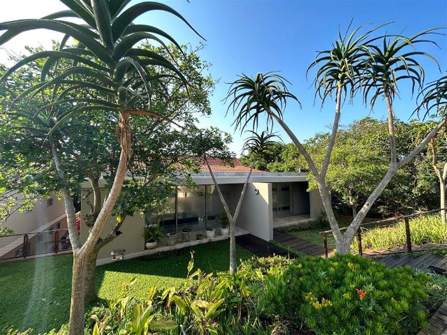 Townhouse for sale in Princess Grant, Kwazulu-natal