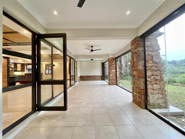 Townhouse for sale in Princess Grant, Kwazulu-natal