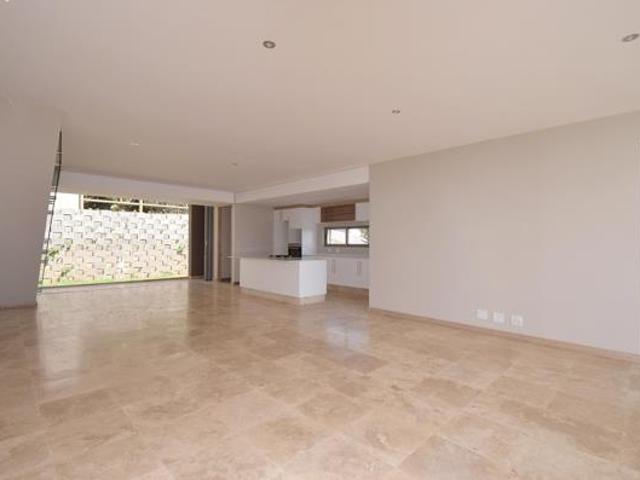 Townhouse for sale in Princess Grant, Kwazulu-natal