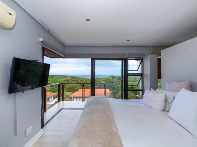 Townhouse for sale in Princess Grant, Kwazulu-natal
