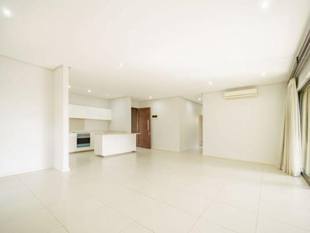 Townhouse for sale in Princess Grant, Kwazulu-natal