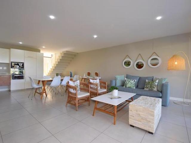 Townhouse for sale in Princess Grant, Kwazulu-natal