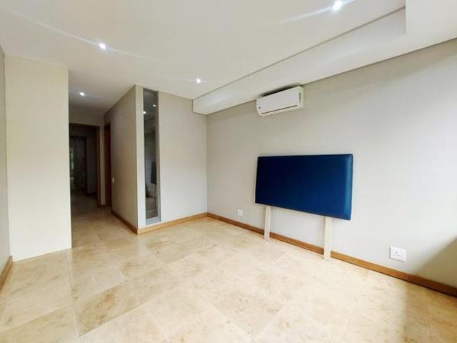 Townhouse for rent in Princess Grant, Kwazulu-natal