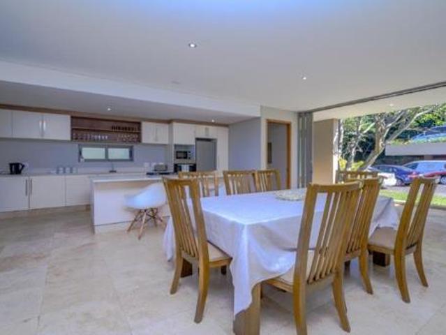 Townhouse for sale in Princess Grant, Kwazulu-natal