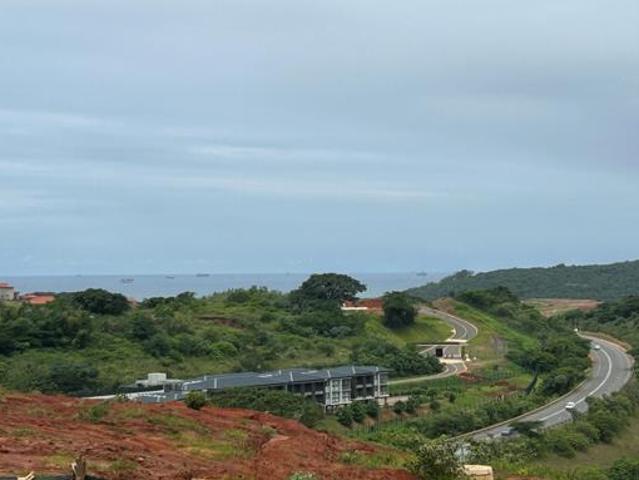 Townhouse for sale in Princess Grant, Kwazulu-natal
