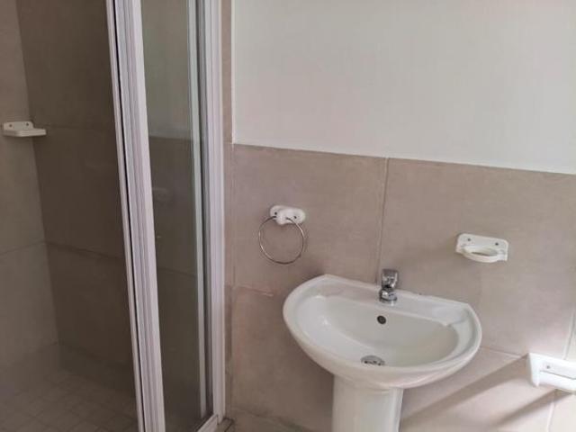 Townhouse for sale in Cape Town, Western Cape