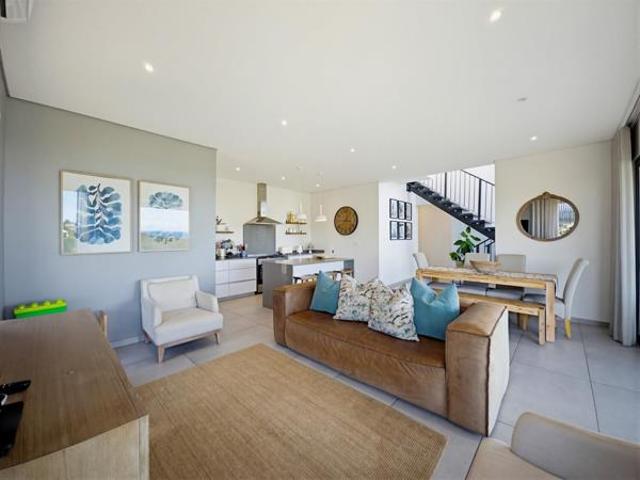 Townhouse for sale in Princess Grant, Kwazulu-natal