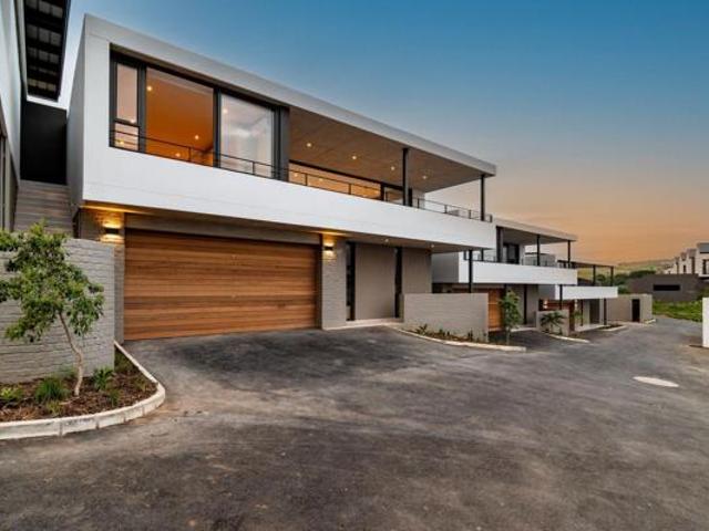 Townhouse for sale in Princess Grant, Kwazulu-natal