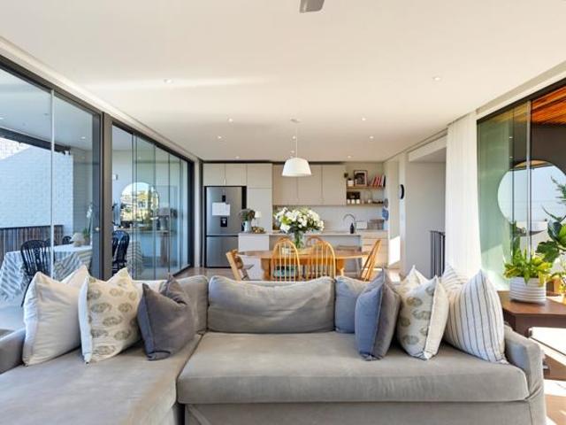 Townhouse for sale in Princess Grant, Kwazulu-natal