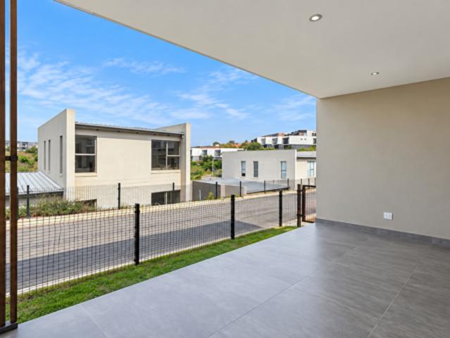 Townhouse for rent in Princess Grant, Kwazulu-natal