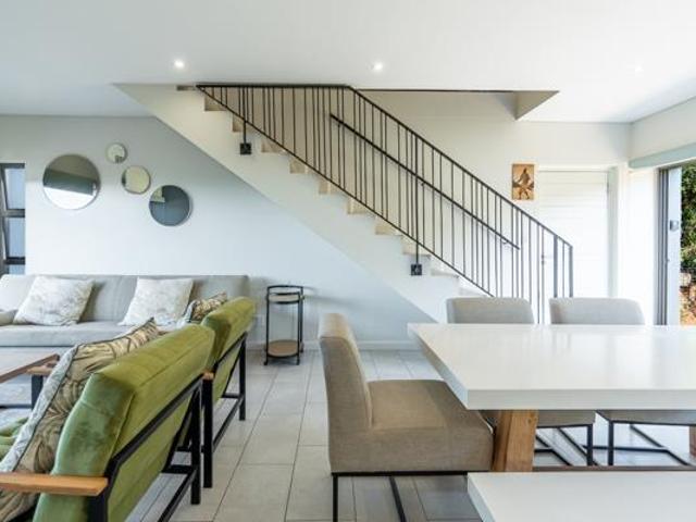 Townhouse for sale in Princess Grant, Kwazulu-natal