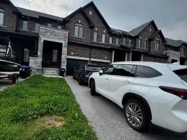 Townhouse for rent in Innisfil, Ontario