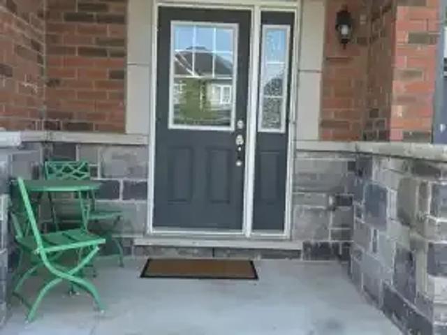Townhouse for rent in Innisfil, Ontario