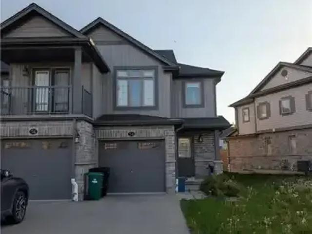 Townhouse for rent in Kitchener, Ontario
