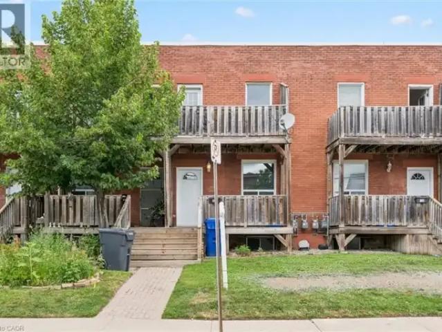 Townhouse for rent in Kitchener, Ontario