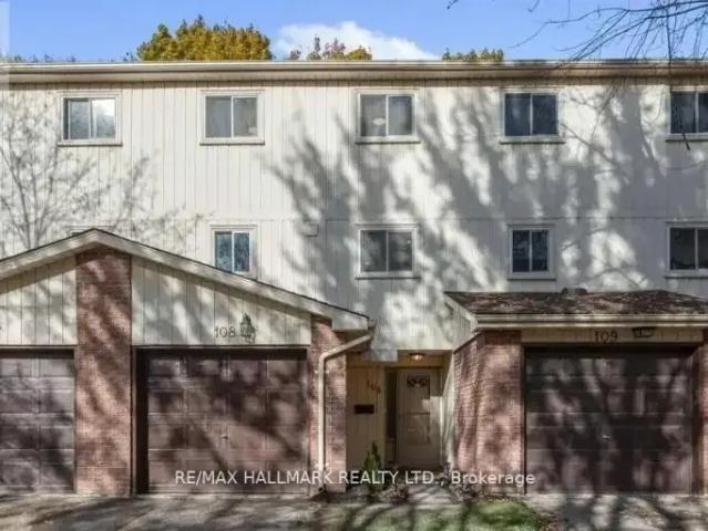 Townhouse for rent in Kitchener, Ontario