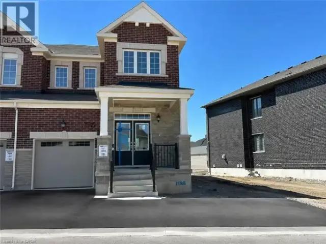 Townhouse for rent in Kitchener, Ontario