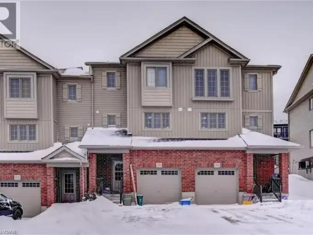 Townhouse for rent in Kitchener, Ontario