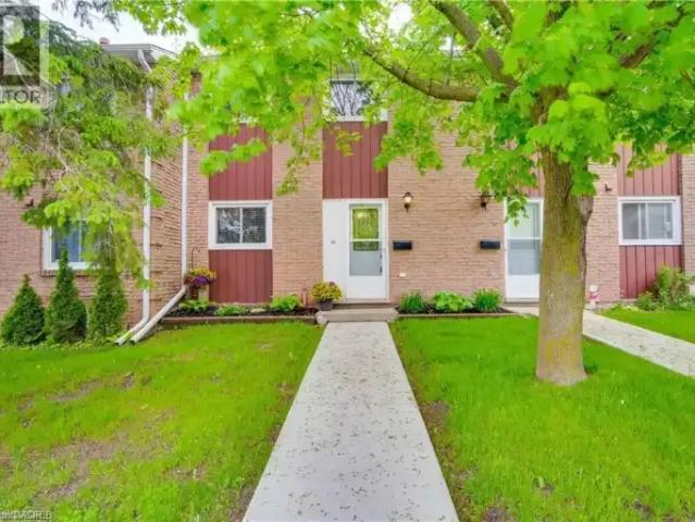 Townhouse for rent in Kitchener, Ontario