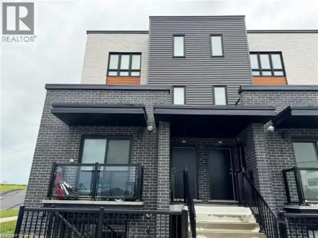 Townhouse for rent in Kitchener, Ontario