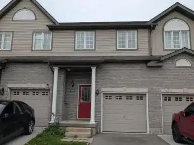 Townhouse for rent in Huron South, Kitchener