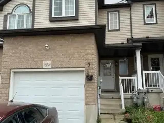Townhouse for rent in Highland West, Kitchener