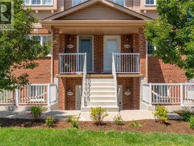 Townhouse for rent in Laurentian Hills, Kitchener