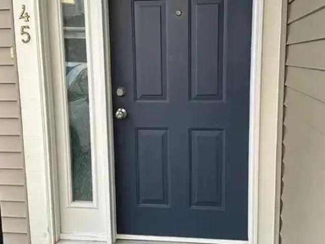 Townhouse for rent in Langley