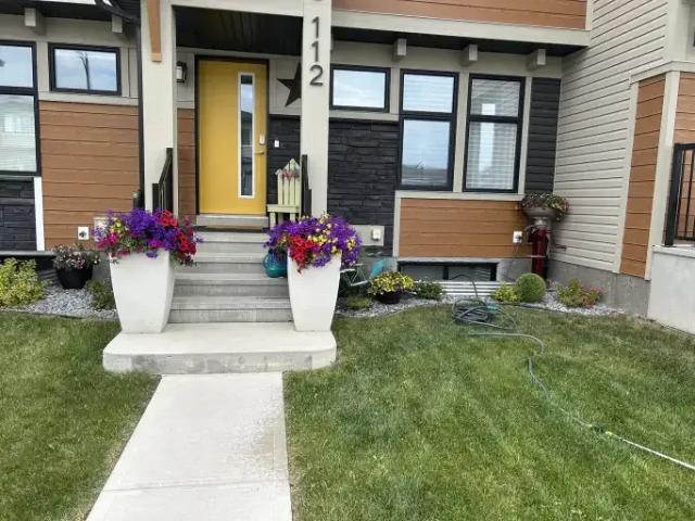 Townhouse for rent in Rolly View, Alberta