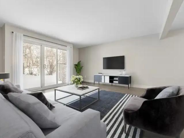 Townhouse for rent in Arva, Ontario