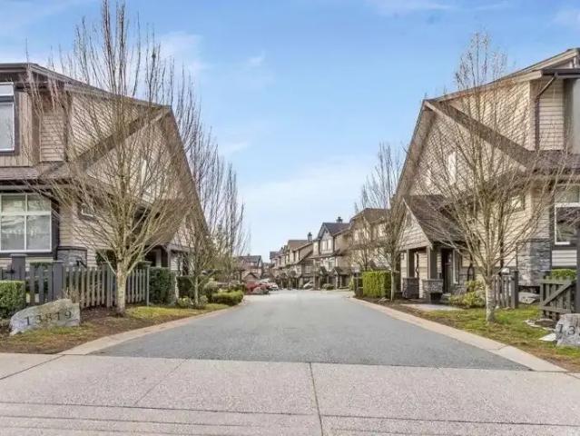 Townhouse for rent in Silver Valley, Maple Ridge