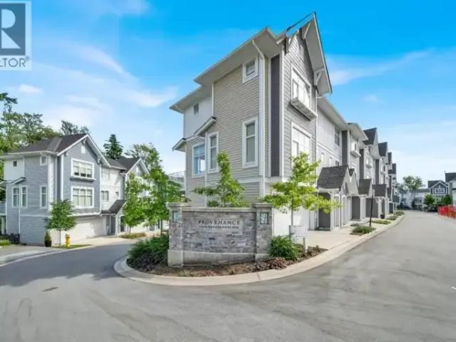Townhouse for rent in Maple Ridge, British Columbia
