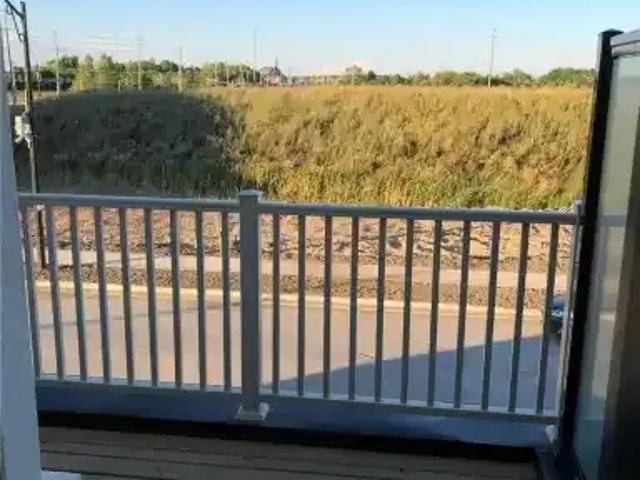 Townhouse for rent in Milton, Ontario