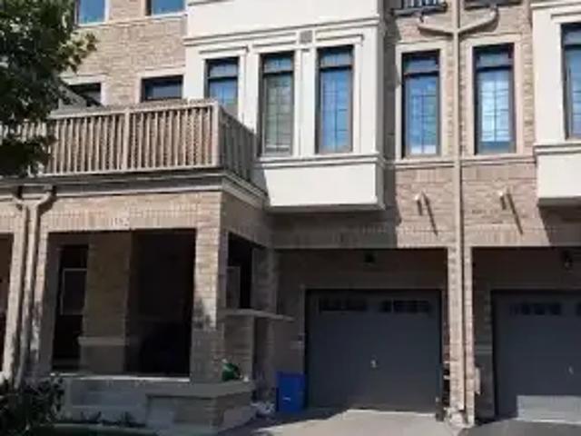 Townhouse for rent in Milton, Ontario