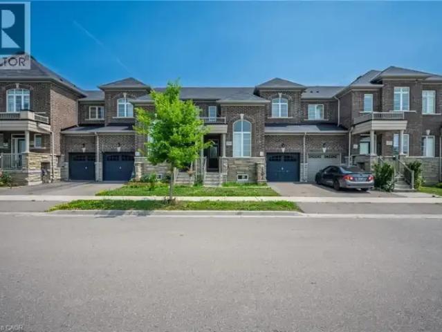 Townhouse for rent in Milton, Ontario