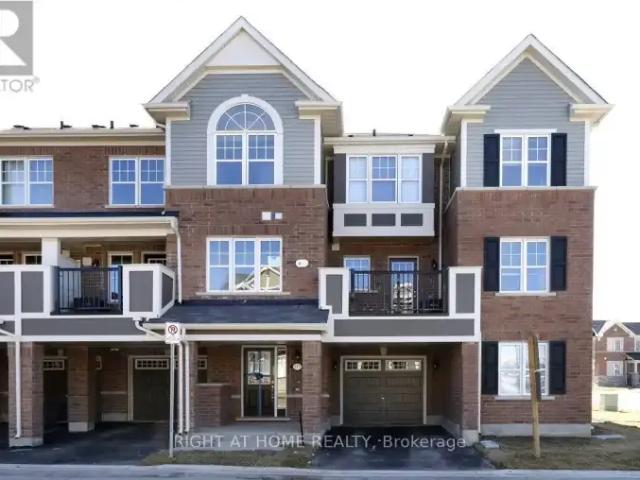 Townhouse for rent in Milton, Ontario