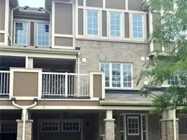 Townhouse for rent in Milton, Ontario