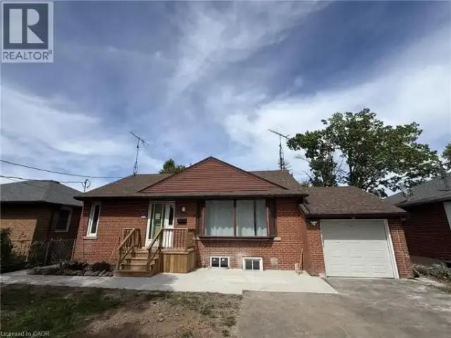 Townhouse for rent in Milton, Ontario