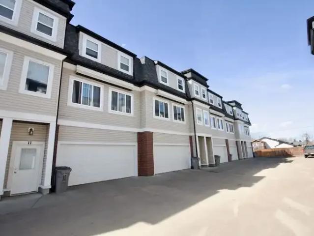 Townhouse for rent in Morinville, Alberta