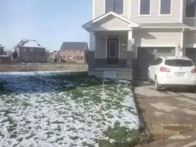 Townhouse for rent in Niagara, Ontario