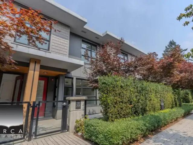 Townhouse for rent in British Columbia