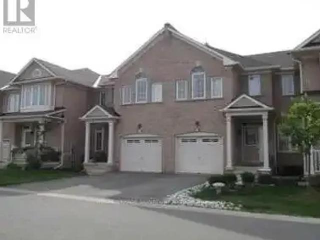 Townhouse for rent in Oakville, Ontario