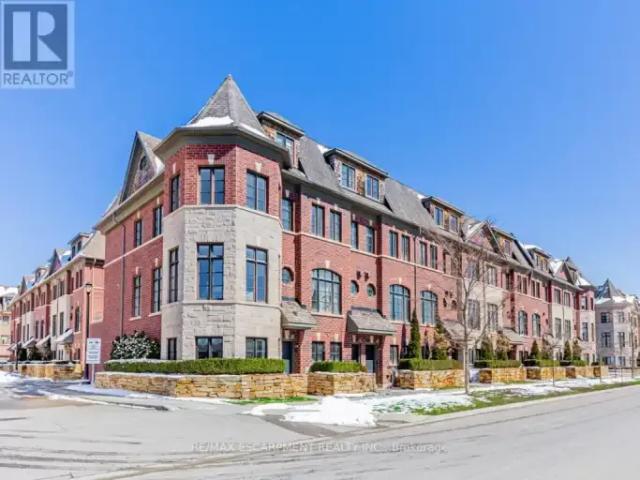 Townhouse for rent in Oakville, Ontario